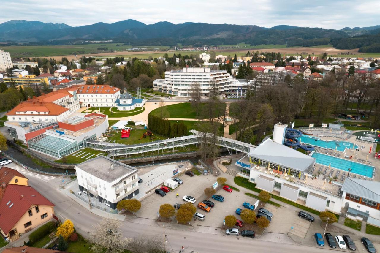 Ubytovanie Biely Dom Turčianske Teplice エクステリア 写真